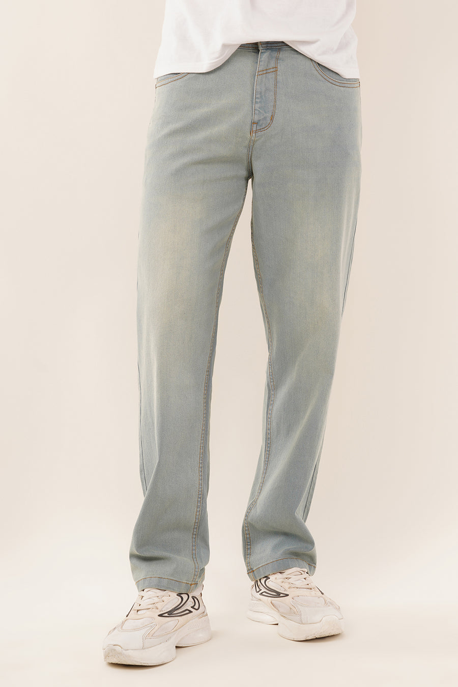 Relaxed Straight-Fit Jeans