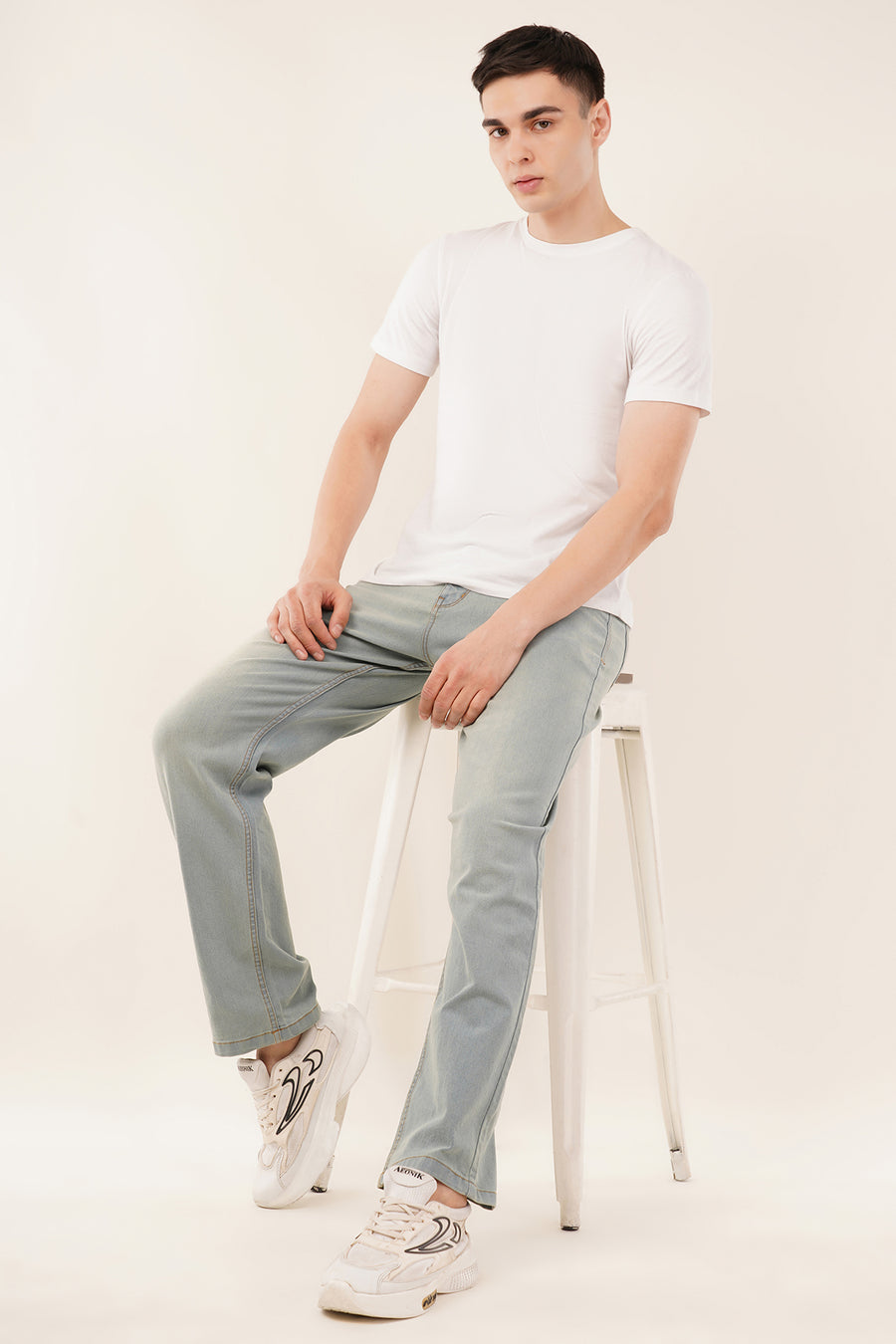 Relaxed Straight-Fit Jeans