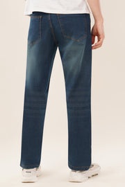 Straight-Fit Jeans- Mid Blue